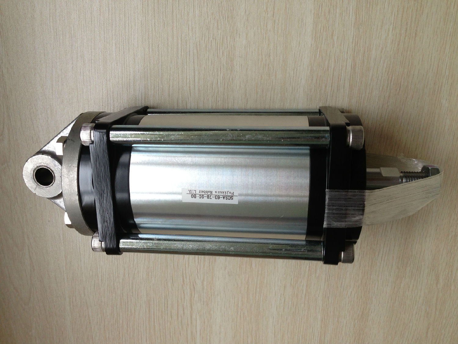 以SC標(biāo)準(zhǔn)氣缸為例，標(biāo)準(zhǔn)氣缸怎么安裝？